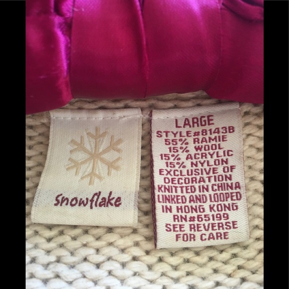 Snowflake Sweater - Picture 3 of 3